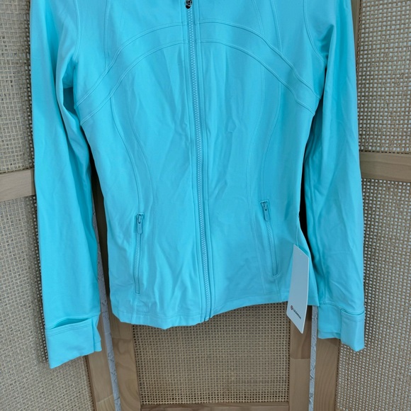 NWT LULULEMON IDEAL MINT DEFINE JACKET NULU SIZE 8 SIZE 6 BLUE - Picture 5 of 5